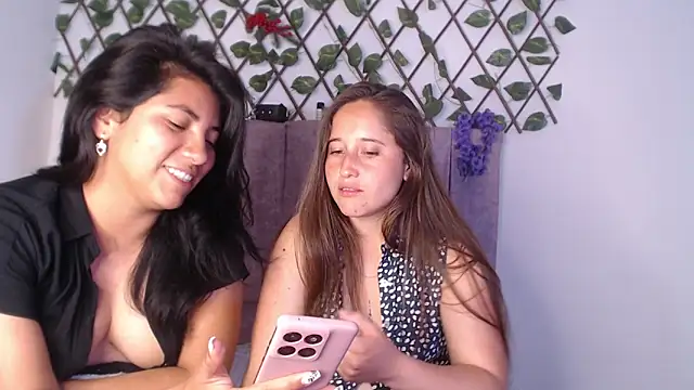 lia_valk's cam snapshot