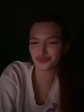 CuteAriel7's cam snapshot