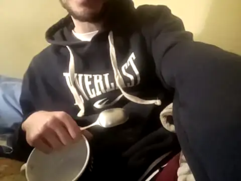 Roger_Jolly23's cam snapshot