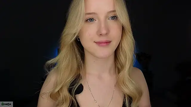 adele_armass's cam snapshot