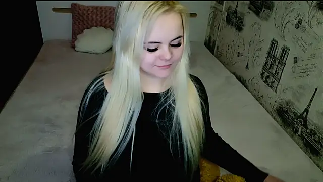 lovely-eyes's cam snapshot