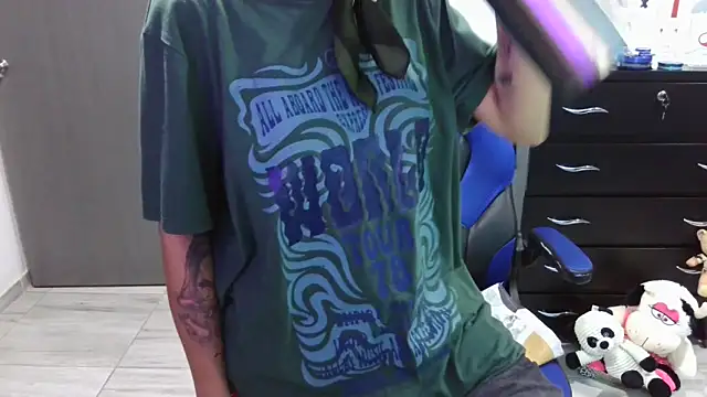 thomascooper7's cam snapshot