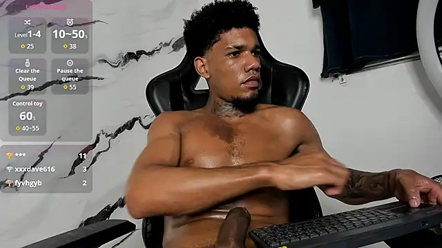 Nehemiaa_boy's cam snapshot