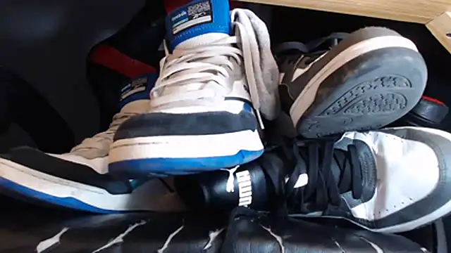 ErosFindomKing's cam snapshot