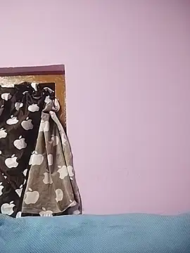 Tamil_Hot_RoyalQueen's cam snapshot