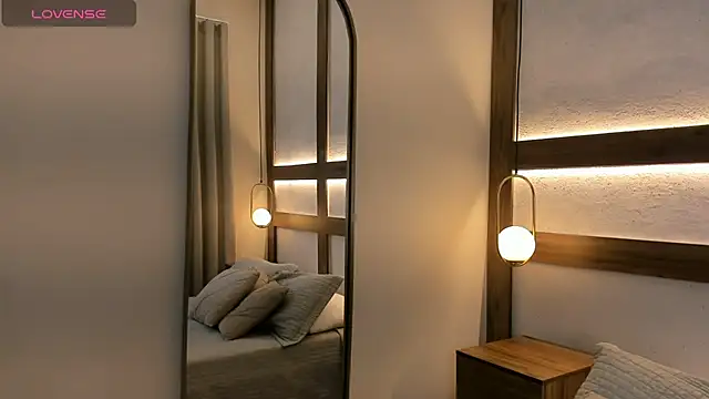 Aurea_Silk's cam snapshot