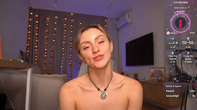 Adalin_Moore's cam snapshot