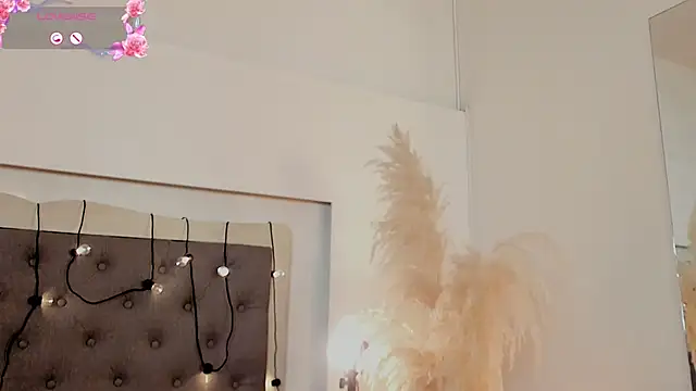 lea_walkerr live sex cam