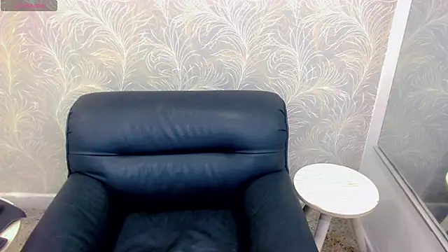 siena_miller28's cam snapshot