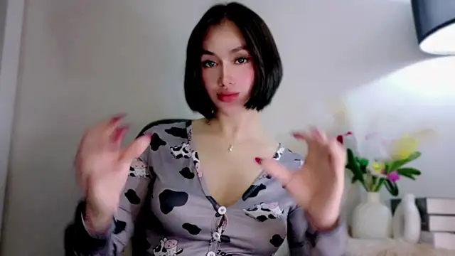 Anna_HollyDoll live sex cam