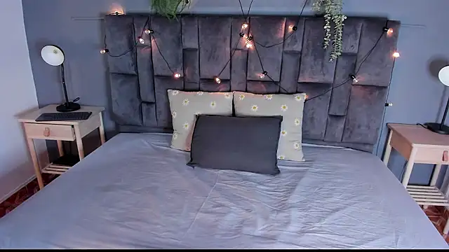 NickyEvanss__'s cam snapshot