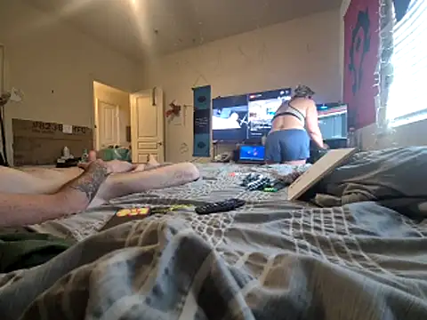 lit702's cam snapshot