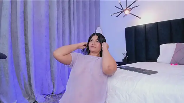 alaia7h live sex cam