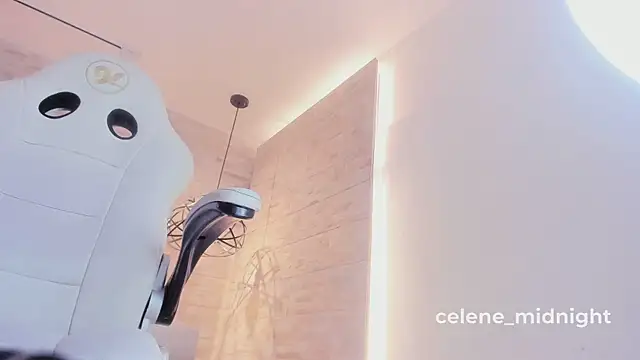 celene_midnight live sex cam