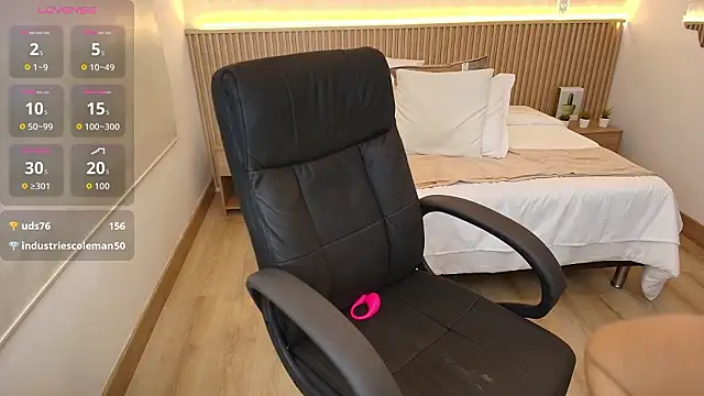 BellaMillers's cam snapshot