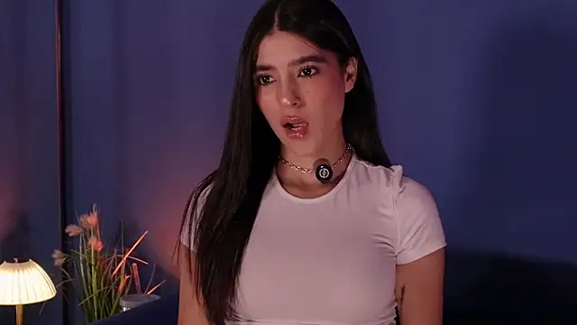 OliviaBellucci live sex cam