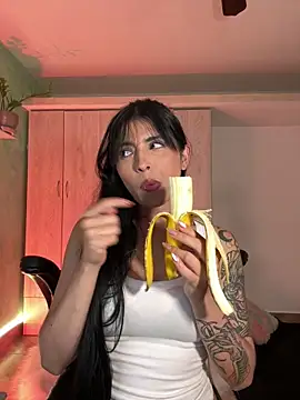 Cristal_Cerati_ live sex cam