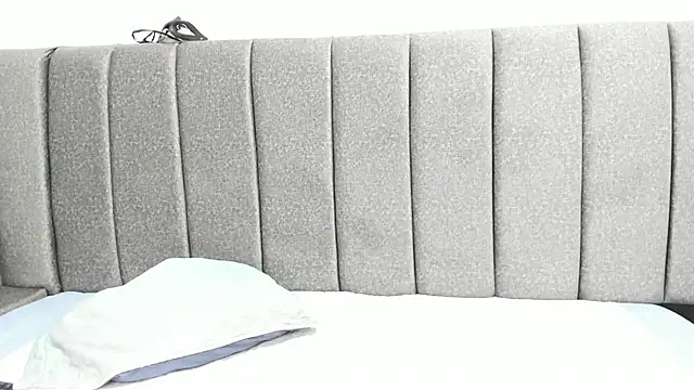 Giselle_James live sex cam