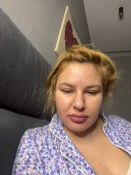 Passion-Blondy live sex cam