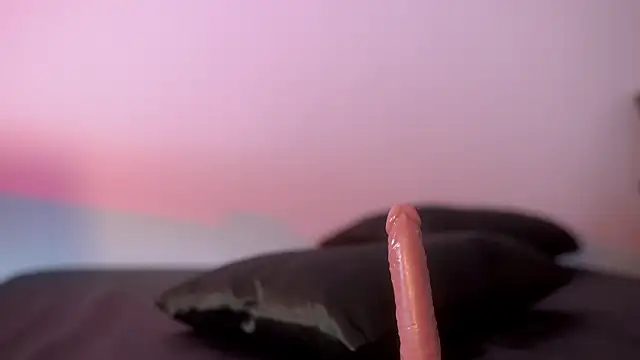 lupeebony live sex cam