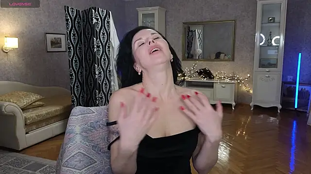 LinaJoy live sex cam