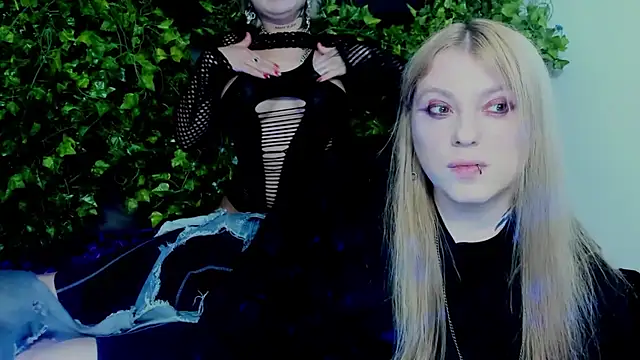 Blacklim00n live sex cam