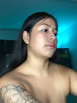 EmmaRossem live sex cam