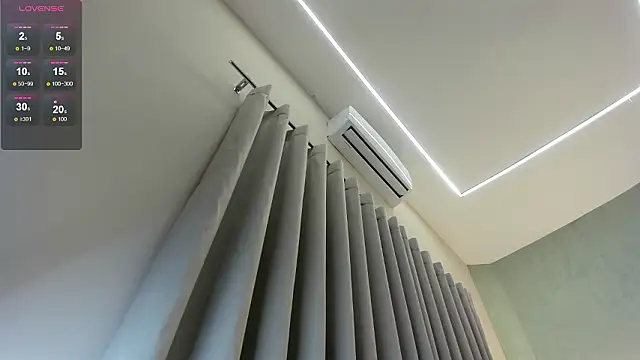 Alessia_Gold's cam snapshot