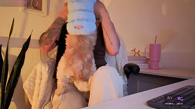 NebetColin's cam snapshot