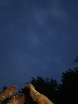 NAUGHTY_LITTLE_18's cam snapshot