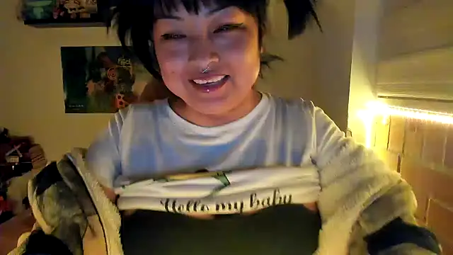 Shaddycute_'s cam snapshot