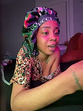 TheRealOshunQueen's cam snapshot