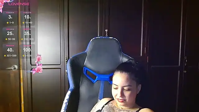 jaydensalvatore_'s cam snapshot