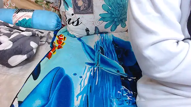 ChocolateClit's cam snapshot