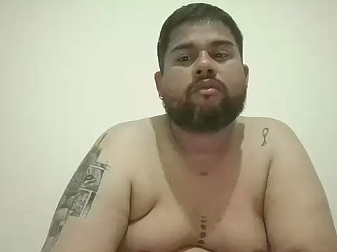 GABRIELGARCIA1313 live sex cam