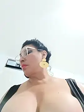 katysquirtdirty live sex cam
