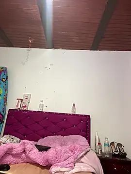 AnnaHot-'s cam snapshot