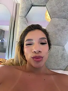 NicoleArmani's cam snapshot