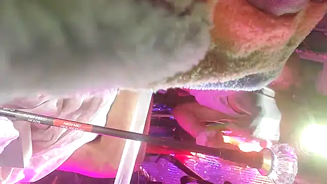 gurlnips live sex cam