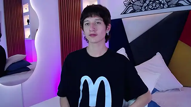 Emo_Boy_ live sex cam