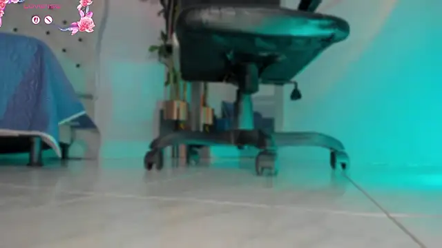 charlotte__grey live sex cam