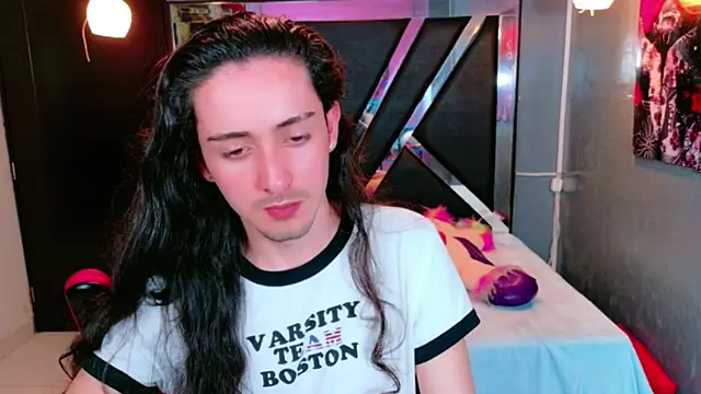 Angelis_Savage's cam snapshot