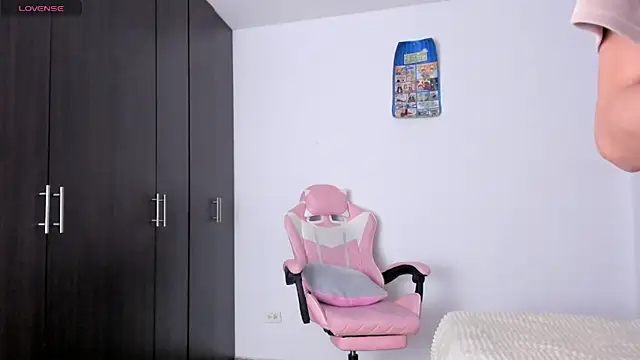 kendal_hot01 live sex cam