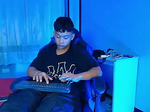 AlexDuMontt's cam snapshot