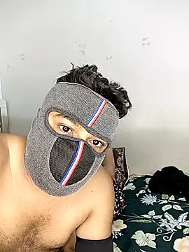 HOT-SHAKIRA live sex cam