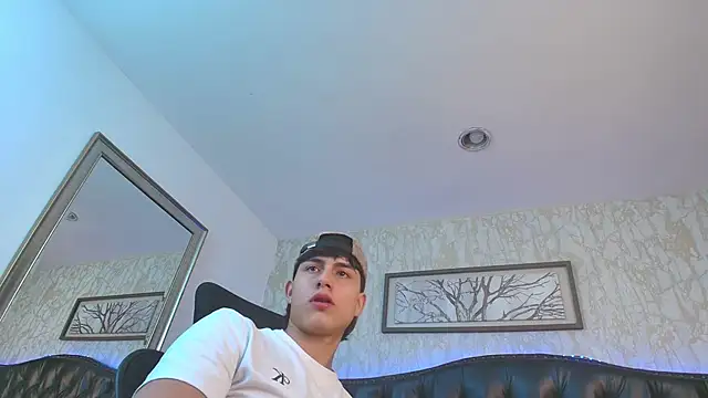 Lander_Cruz live sex cam