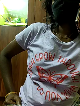 Honey_rosetamil's cam snapshot