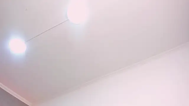 ElektraBomdans live sex cam