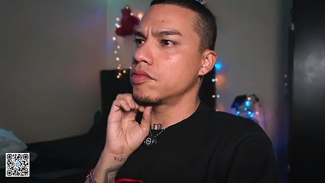 AlphaMasterXxx live sex cam