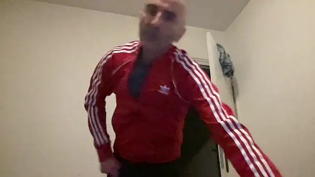 slave44nantes's cam snapshot